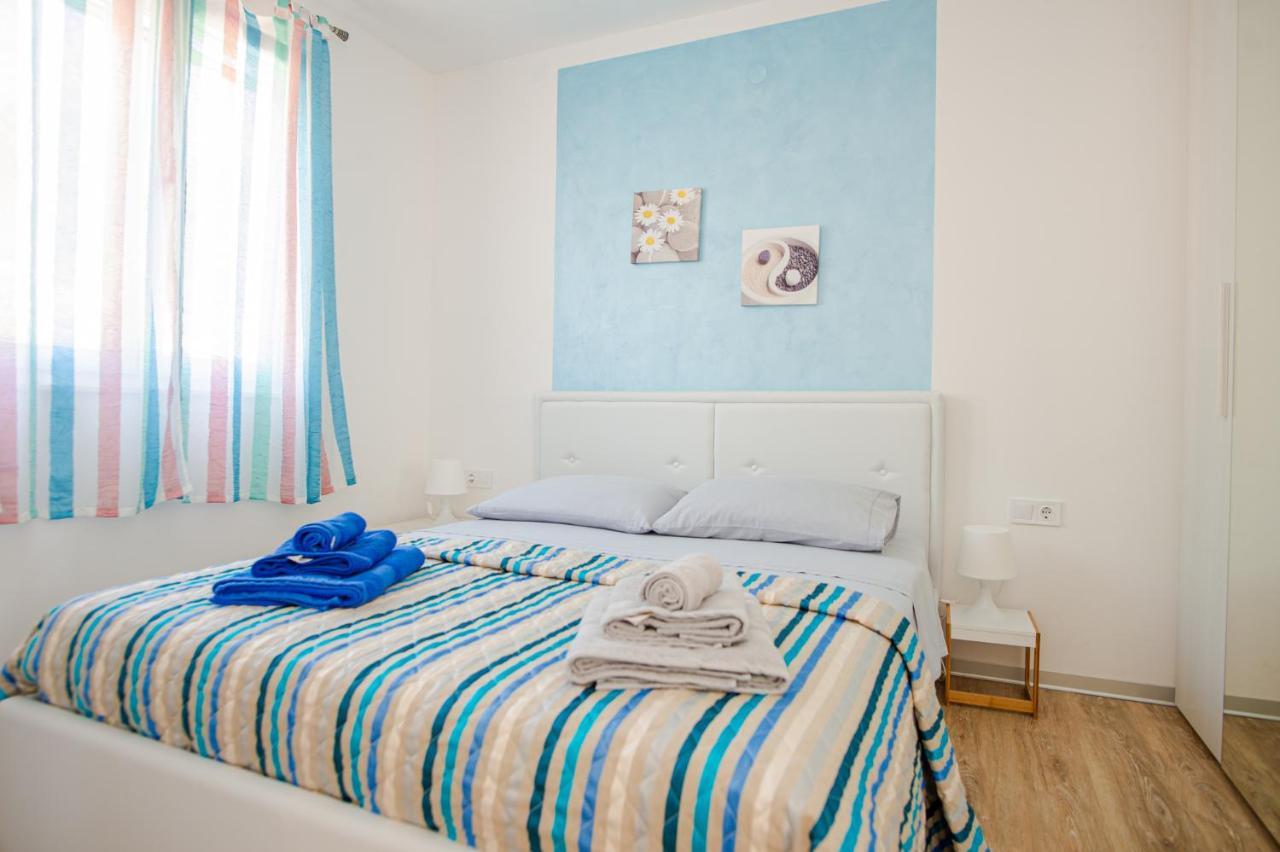 מורטר Exclusive Seaside Dream Apartments מראה חיצוני תמונה